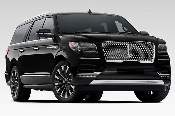 Luxury Lincoln Navigator SUV